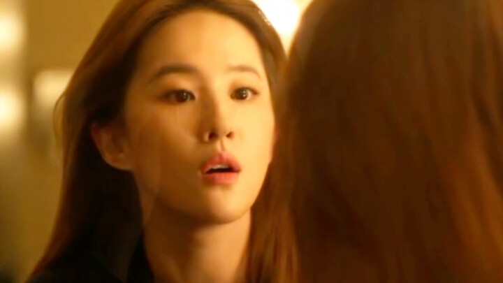 I finally understand why the hero of the novel said "You are not even as good as a strand of her hai