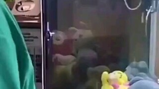 claw machine plot twist