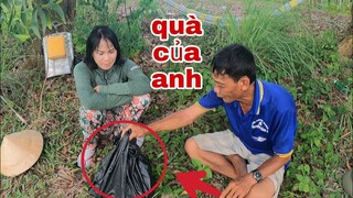 Tư Cà Khịa Mừng Sáu Sành Về Tưởng Có Qùa Ngon Và Cái Kết