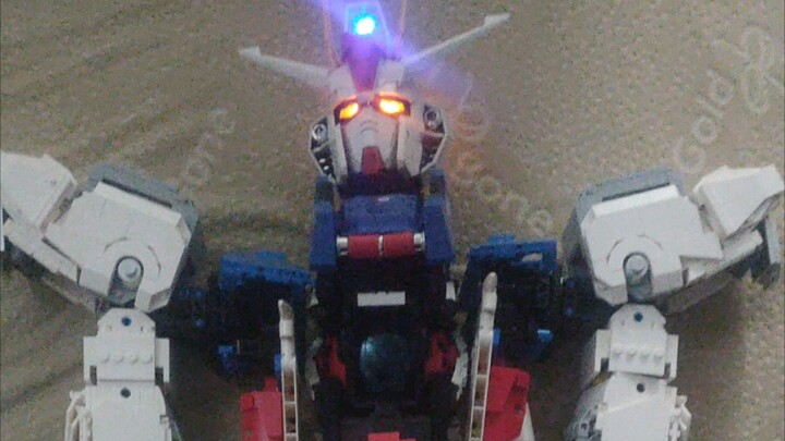 1/24 Strike Gundam in production