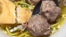 jajan bakso urat