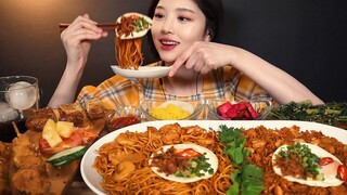 【中字】印尼炒饭&炒面&烤鸡串+炸春卷||小嘴大容量Boki吃播||Eat with Boki