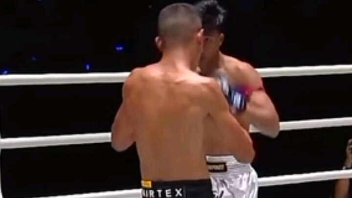 เพรชสาม vs อดัม