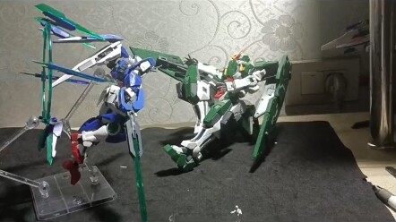 [Gundam 00] หากย้อนเวลากลับไปได้ ฉันคงจะลืมเรื่องที่น่าเสียใจที่สุดในชีวิตไป