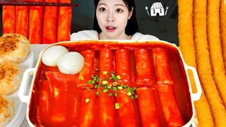 ASMR มุกบัง โฮมเมด Garae Tteokbokki Cheese Stick Mukbang & สูตร Tteokbokki EATING