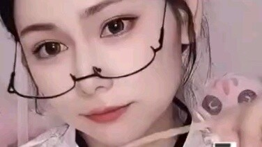 Bukankah ini sangat fleksibel(๑ơ ₃ ơ)♥