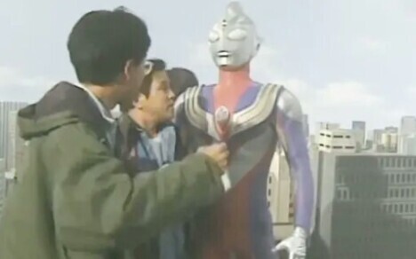 The story behind the Ultraman shooting The leather case actors are very dedicated!