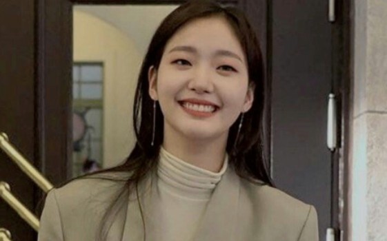 Nyanyikan rap paling garang dengan suara termerdu Kim Go-Eun