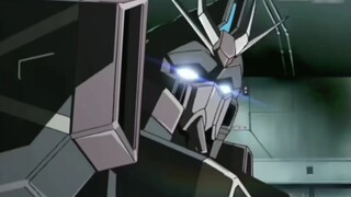 [Mobile Suit Gundam] "Aslan mengeluarkan senjatanya terlebih dahulu, lalu menghancurkan perisainya! 