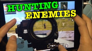 FOUR FINGER CLAW HANDCAM | HUNTING ENEMIES EVERYWHERE | PUBG MOBILE - IPAD MINI 5