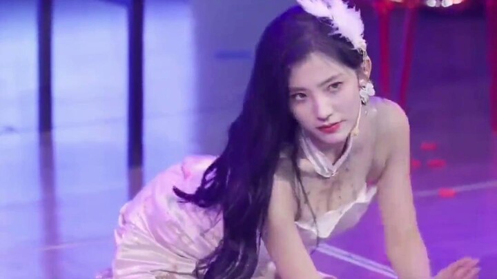 When I think about not having any contact with such a beautiful woman, I feel heartbroken.