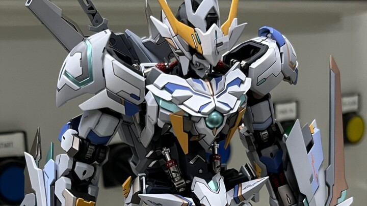 Phép thuật thay đổi MG Barbatos "Omega EX-Dragon Hunting Form"