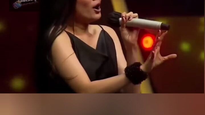 Kerennya Suara Rina Nose