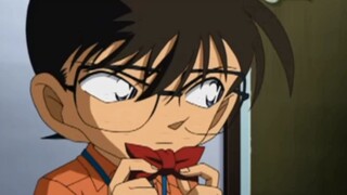 Nunggu bedug magrib nonton anime "DETECTIVE CONAN"