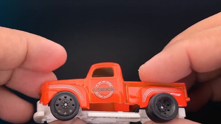 JDP ดัดแปลง Hot Wheels – Ford Hot Rod Transporter – โครงการ Jakarta Diecast