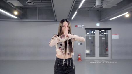 【1M】f(x) - 4 Walls / Hyeyeon Choreography