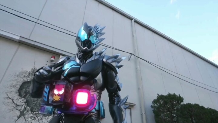 Kamen Rider bắt cóc Levis lần đầu tiên! [Phụ đề tự làm]