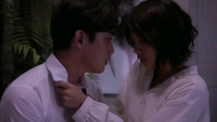 [Japanese drama kiss scene clip] Japanese drama | The night I became a beast for many years, a heter