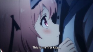 FIRST KISS