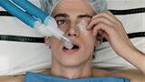 Man Still Concious And Feel Extreme Pain During Surgery Even After Sedated