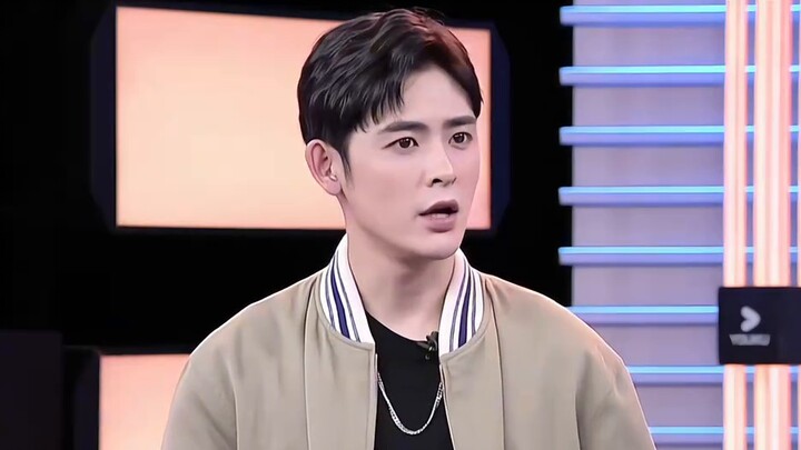 สิ่งที่นักแสดงต้องพึ่งพาในที่สุดคือภูมิหลังทางวัฒนธรรมของเขา ถ้าเขาอ่านบทไม่ได้เลย เขาจะถ่ายทอดตัวละ