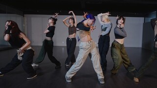 [ALiEN Dance Studio] It’s so cool to clock in and out | DIE A LITTLE BIT Practice Studio | KEIMI Cho