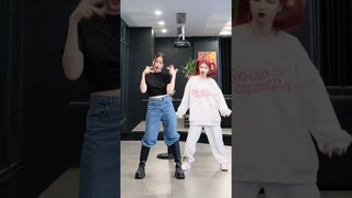 Hậu trường bất ổn nhưng cái kết bất ngờ? | Bo Xì Bo dance by Ciin ft Hoàng Thuỳ Linh