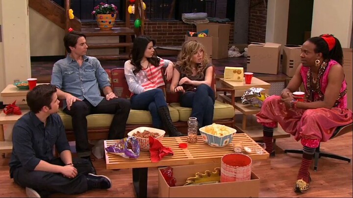 iCarly - Season 6 Episode 01- iApril Fools