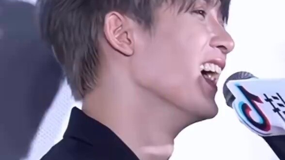"The skill you don't have is not being able to marry us" Tan Jianci: "Then I will marry myself to yo