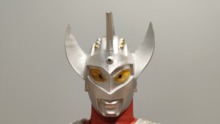 29. Punya patung kepala SHF Taro Ultraman yang sama dengan Zhetou? Instal dan lihat cara kerjanya!