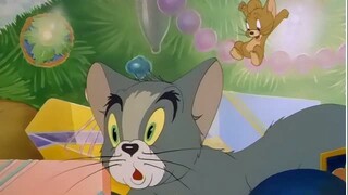 Tom and Jerry- The Night Before Christmas (1941)