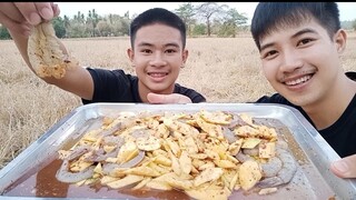 ยำมะม่วงกุ้งสดแซ่บๆ!!