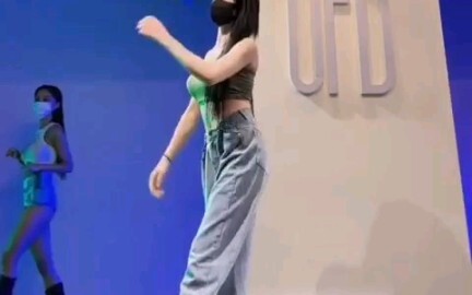 【Liu Zhiyuan｜Bi'an｜Bian】Zhiyuan uploaded her own dance video