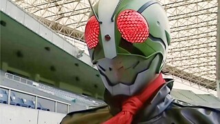 Lihatlah Kamen Rider yang tidak menangisi transformasi