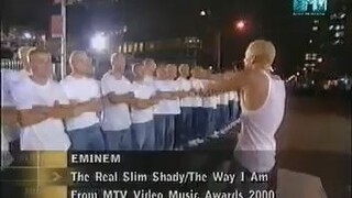 Eminem - The Real Slim Shady - The Way I Am (Live) MTV Hanging Out