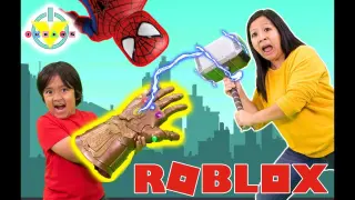 RYAN VS MOMMY in ROBLOX SPIDERMAN SIMULATOR ! Let's Play Roblox with Marvel Superheroes