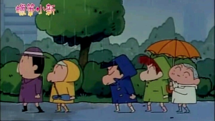 《蜡笔小新》下雨天也要出去玩，途中就气跑了两人