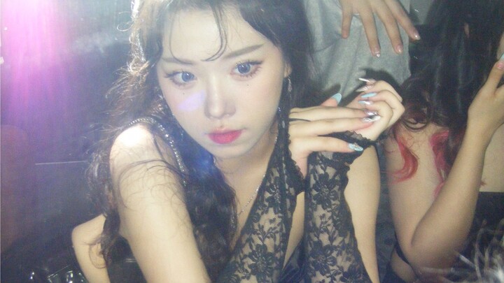 AOA's short skirt road show is coming————Kwon Min-ah's straight shot