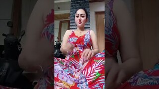 Gemoy Tante Goyang Tiktok terbaru ebot Bigo Live hot