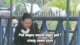 Rentenir Memanfaatkan Keadaan Disaat Orang Butuh Bantuan.