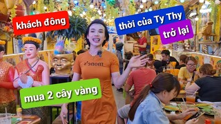 Khách đông vỡ trận, thời của Ty Thy gỏi đu đủ đã trở lại - Ẩm thực Cha Rồng