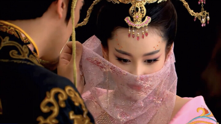 4th version of King Zhou's first meeting with Daji, he was shocked by her beauty