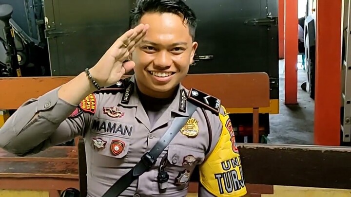 POLISI GANTENG POLDA SULSEL