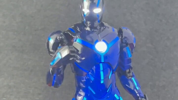 Metaverse juga memiliki warna senada Iron Man Zhongdong Chuangzhan mk4