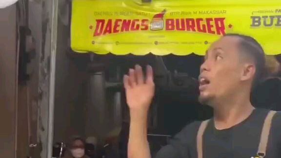 Daengs Burger Makassar