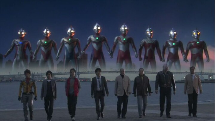 When the world is in darkness, will you still believe in Ultraman?——To the glorious man