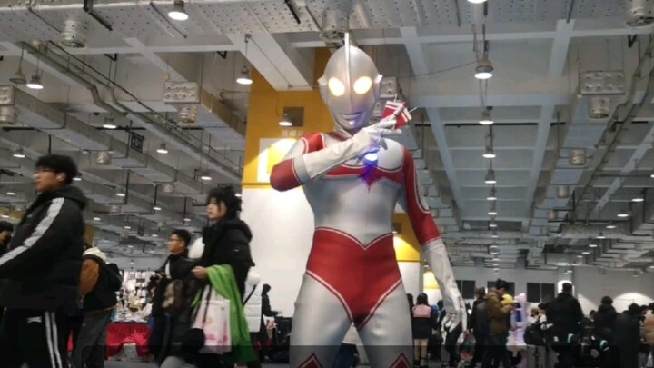 The most restored version in history! Jack Ultraman leather suit in TV version! The Ultra timer star