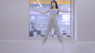 【Cium aku lebih banyak】❤ALiEN versi studio tari! [Bisakah kau menciumku lebih lama?]|Bingkai 4K60