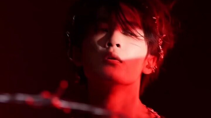 Tan Jianci is really a genius in making idols! The concept is amazing, and he is really good at crea