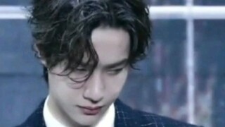 (Bojun Yixiao) Mata Wang Yibo tertuju pada wajah Xiao Zhan! Tatapan matanya itu membuatku mabuk! Min